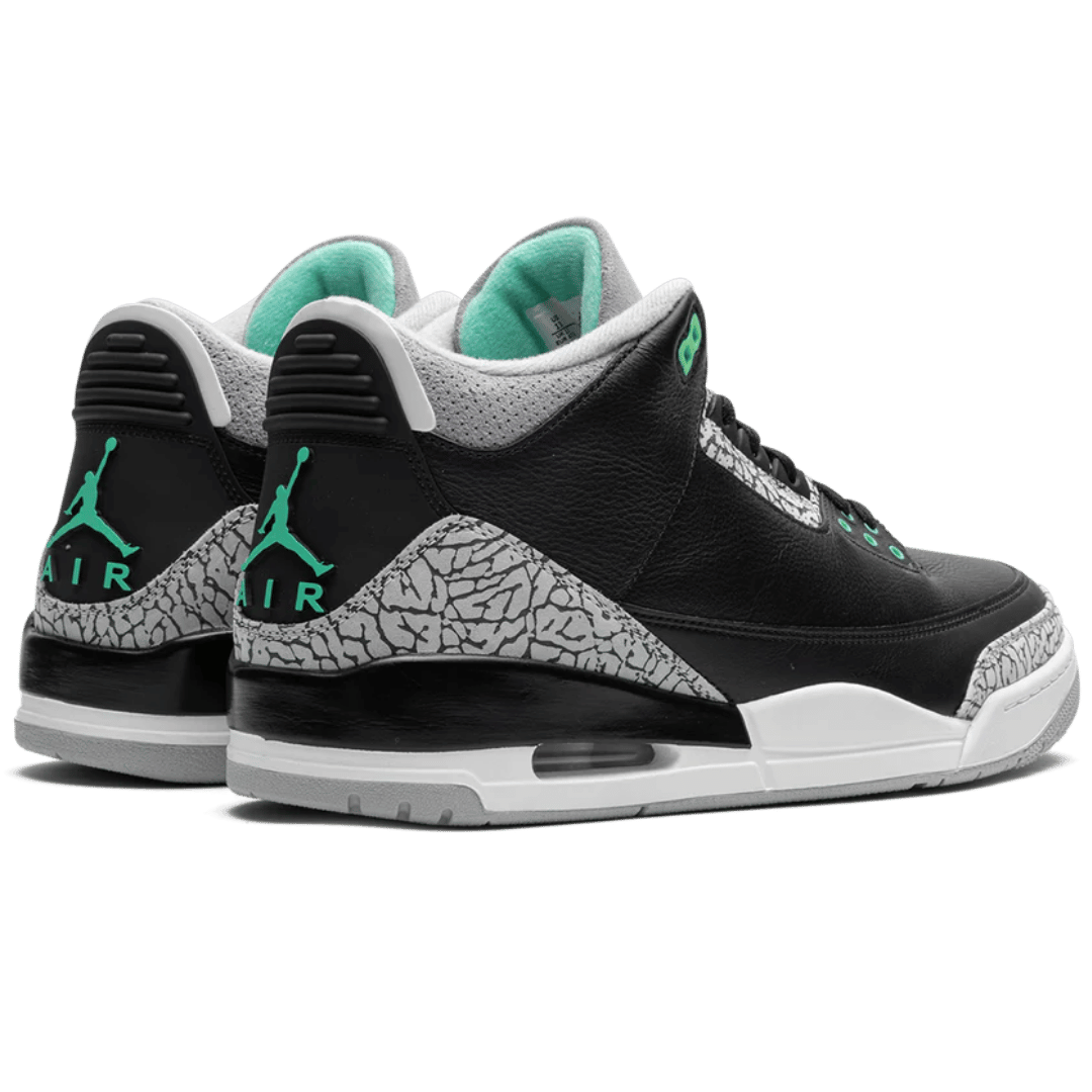 Air Jordan 3 Retro "Green Glow"