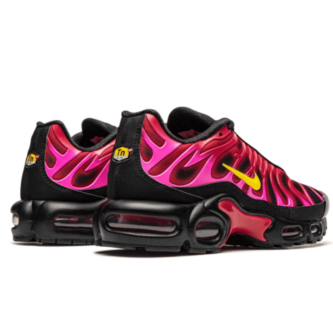 Air Max Plus TN "Supreme - Black / Red"