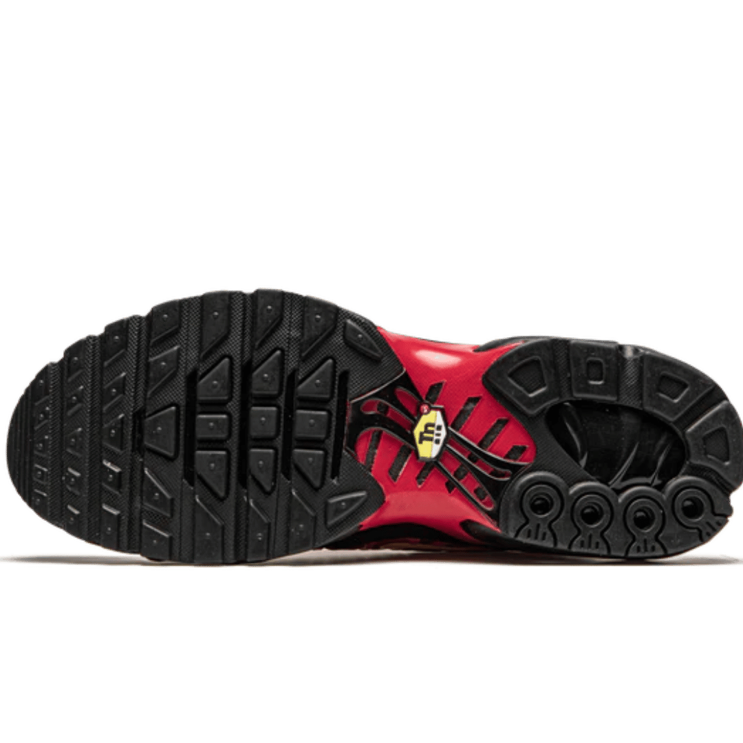 Air Max Plus TN "Supreme - Black / Red"