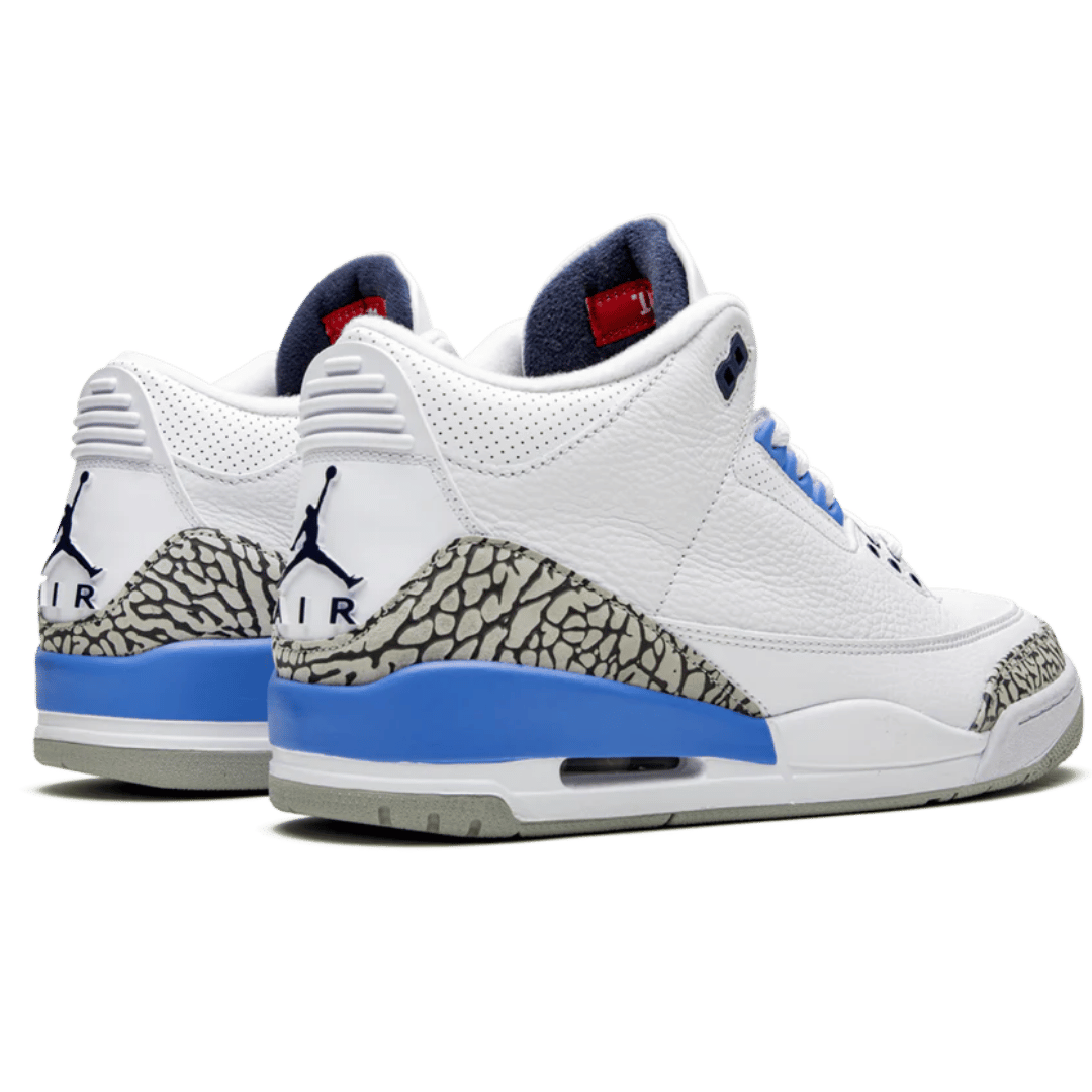 Air Jordan 3 Retro "UNC"