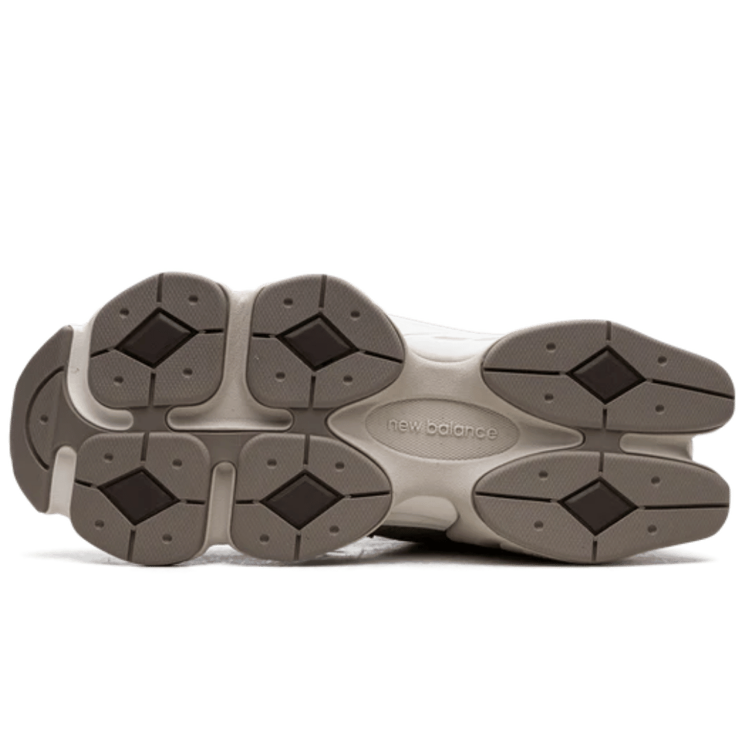 New Balance 9060 "Mushroom Brown"