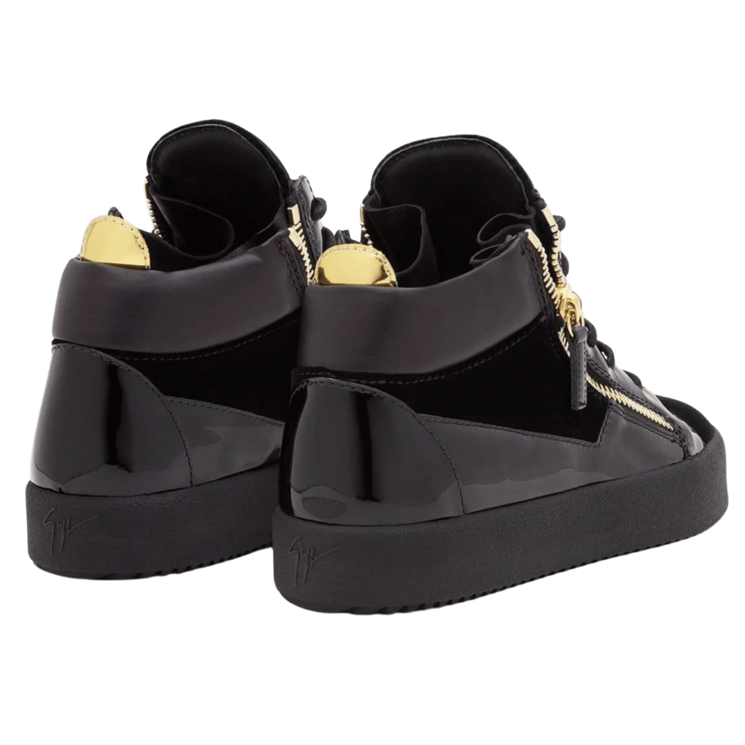 Giuseppe Zanotti Kriss