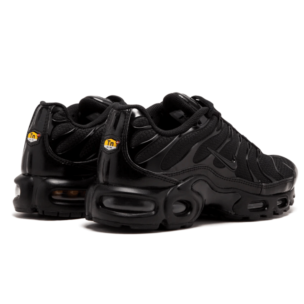 Air Max Plus "Triple Black"