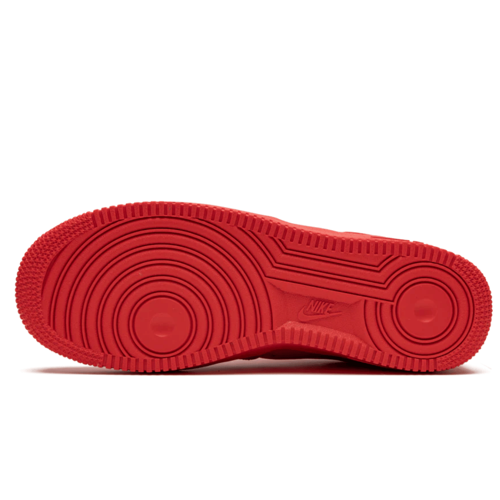 Air Force 1 '07 LV8 "Triple Red"