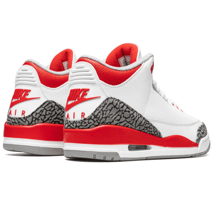 Air Jordan 3 Retro "Fire Red 2022"