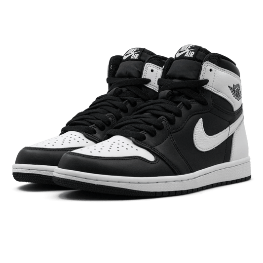 Air Jordan 1 Retro High OG "Reverse Panda"