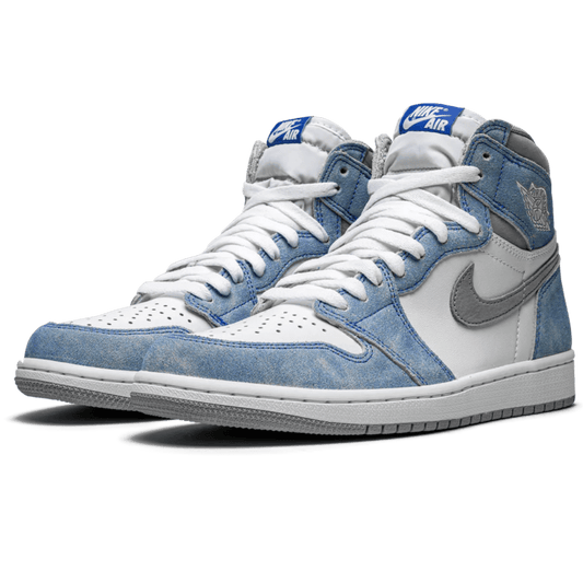 Air Jordan 1 Retro High OG "Hyper Royal"